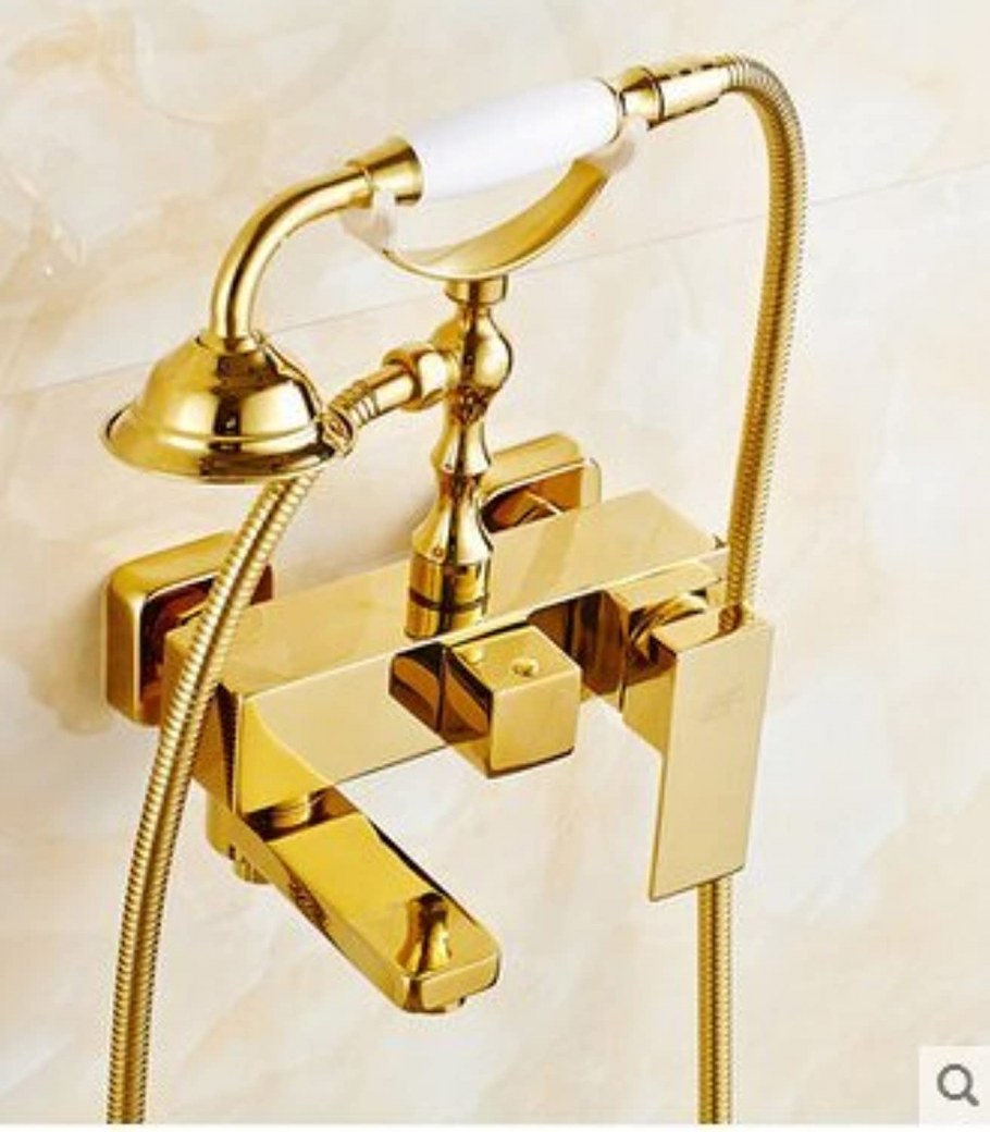 Смеситель скрытого монтажа для ванны и душа матовое золото