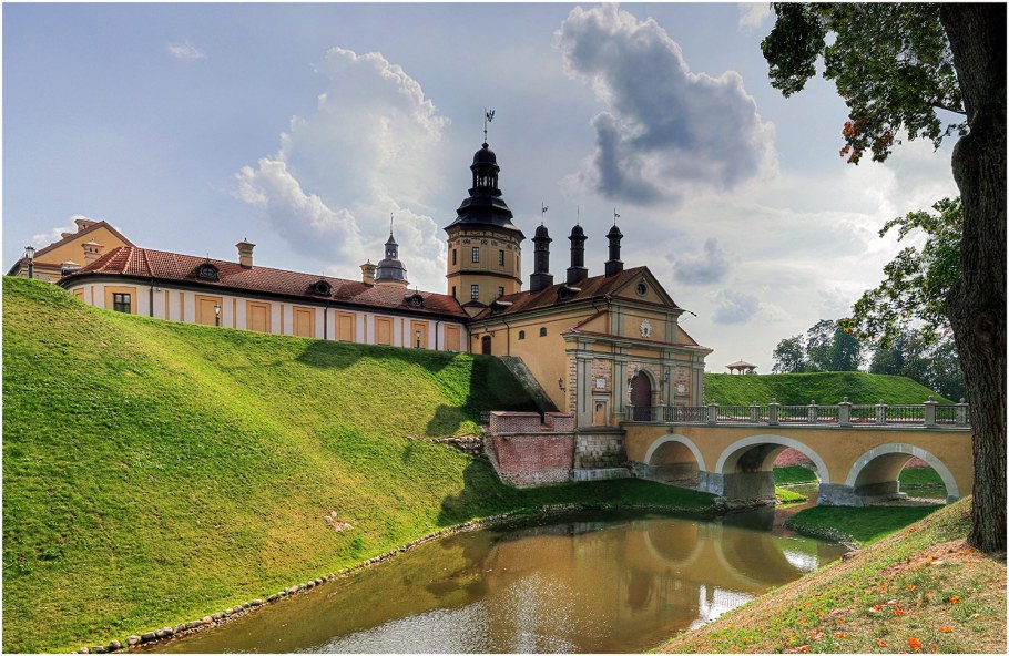 Замок около города Несвижа