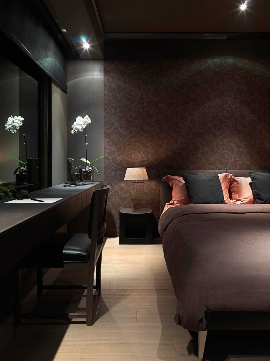 Спальня в коричневых тонах