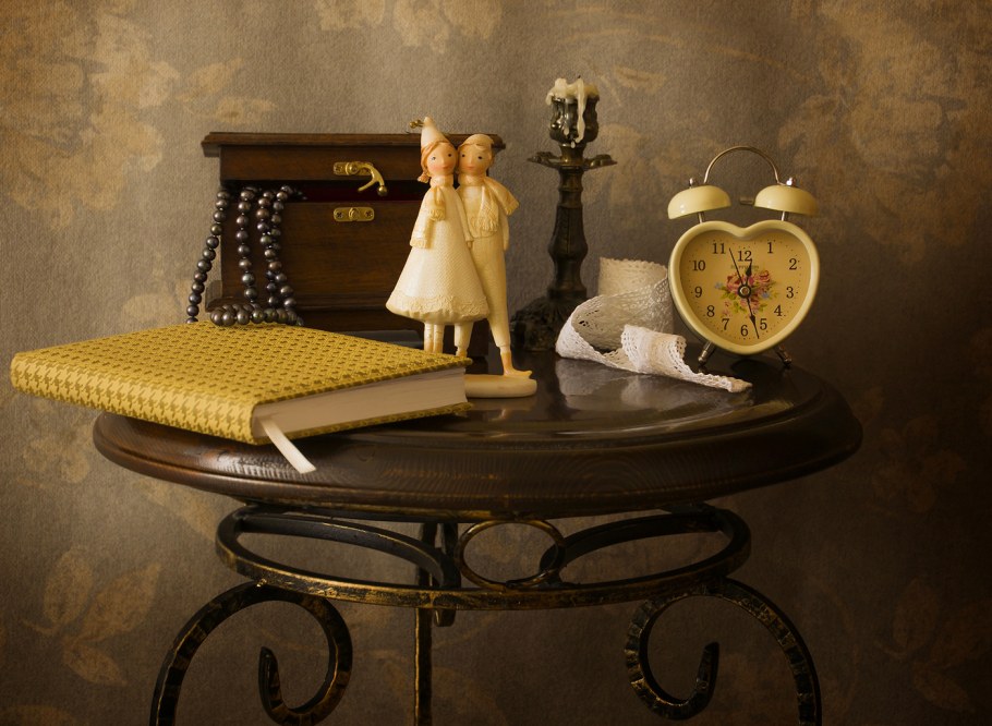 Статуэтки для интерьера