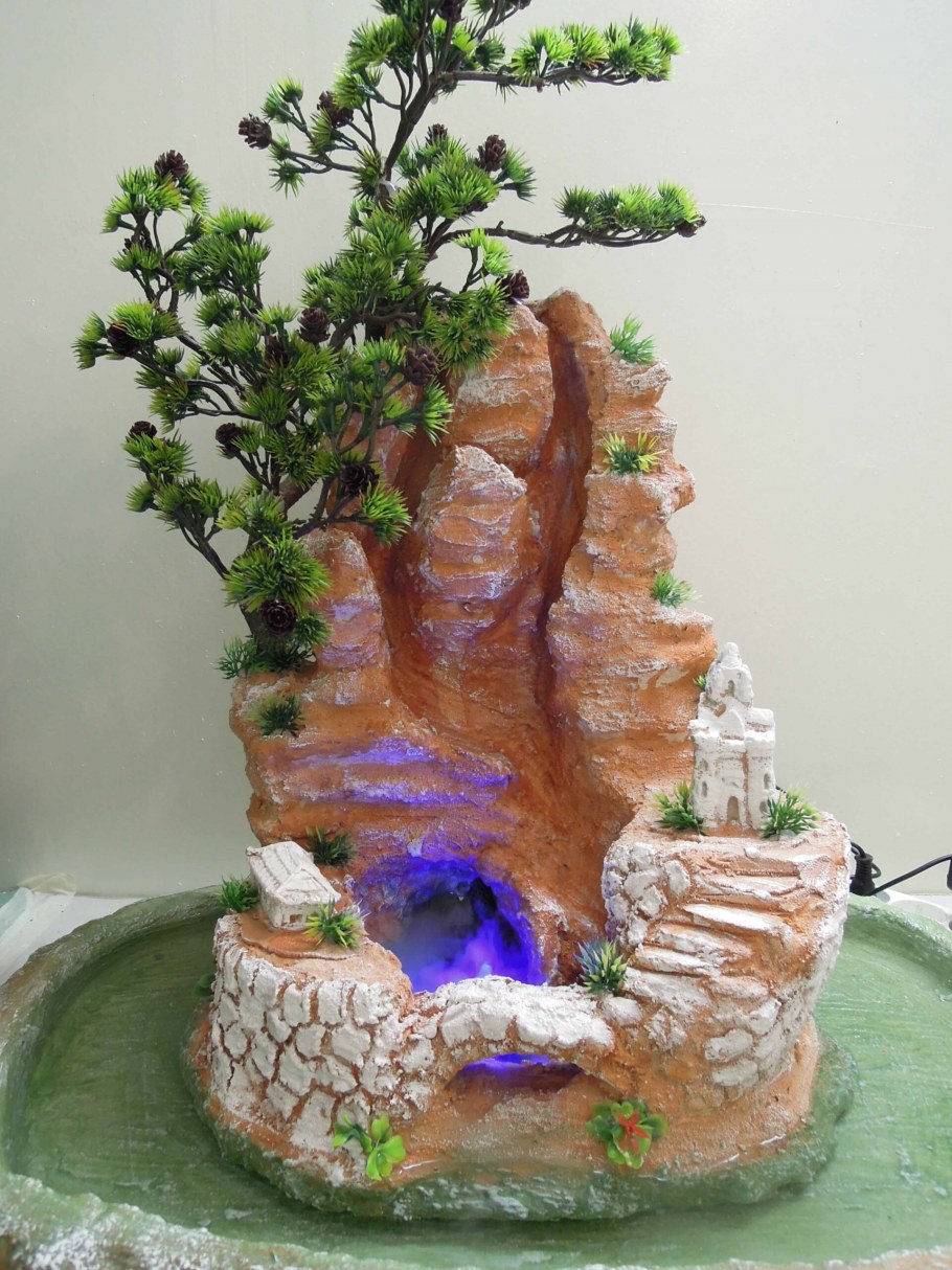 Декоративный водопад