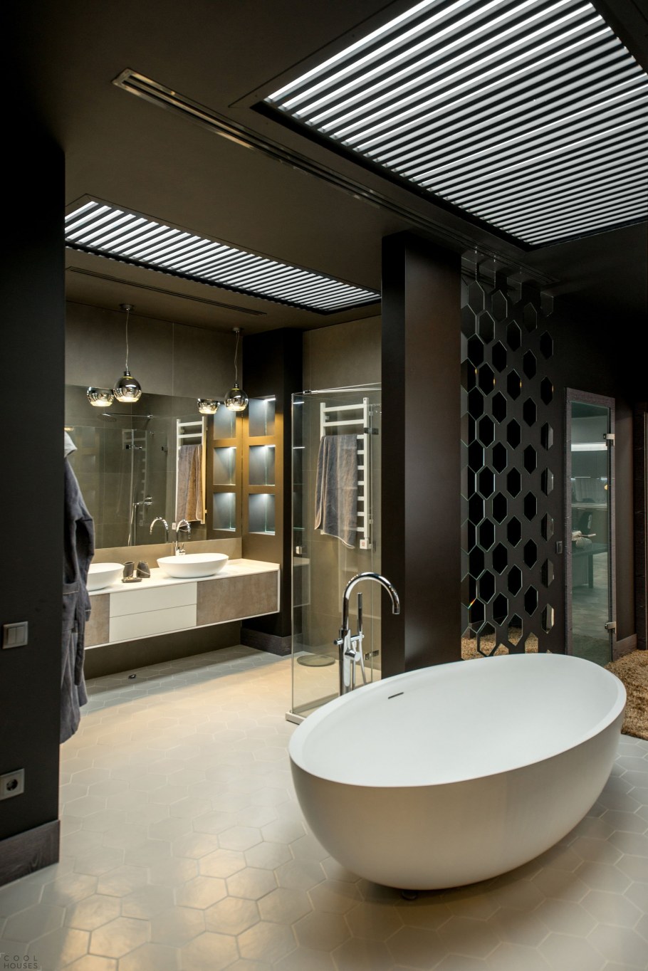 Оригинальная ванная комната