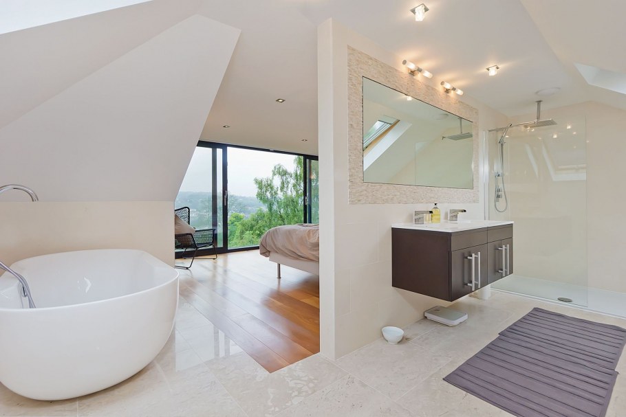 Мастер бедрум с ванной комнатой