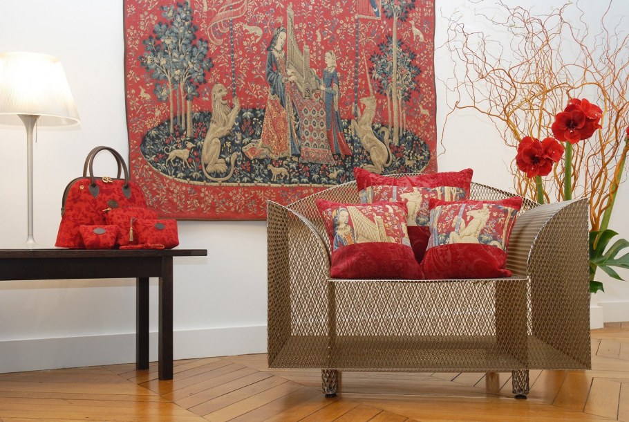 Гобелен в современном интерьере на стенах