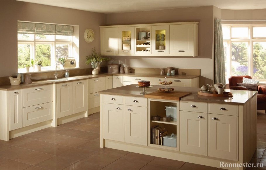 Бежевые стены в интерьере кухни