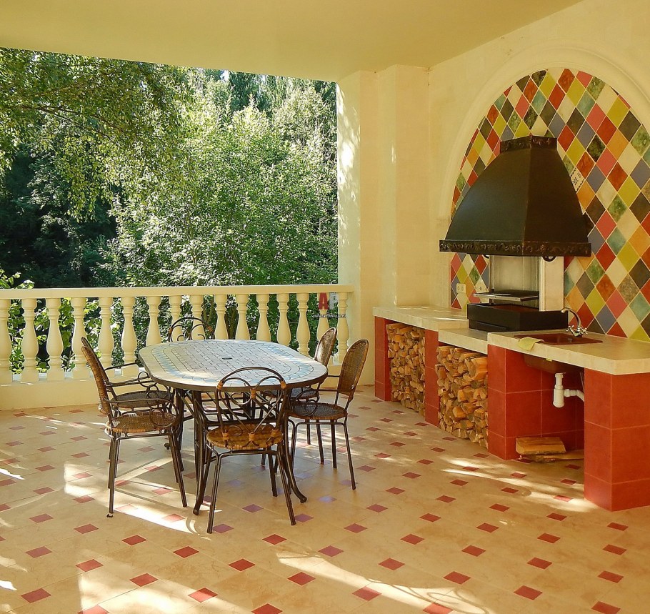 Терраса в Восточном стиле