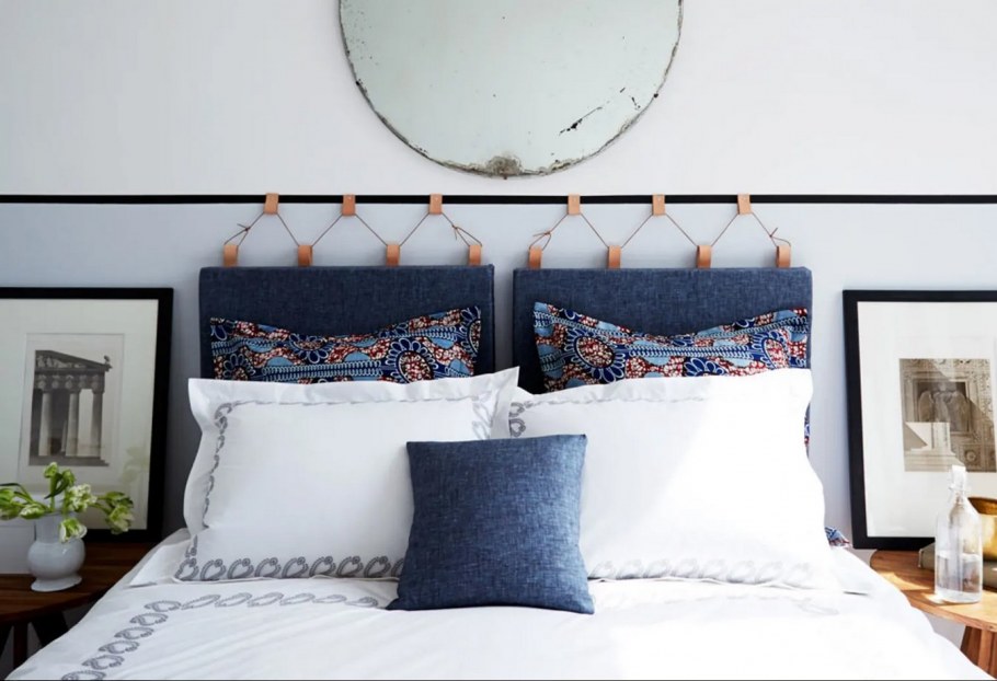 Изголовье кровати из подушек