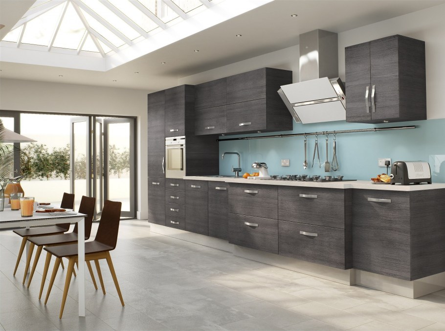 Кухня в темно сером цвете