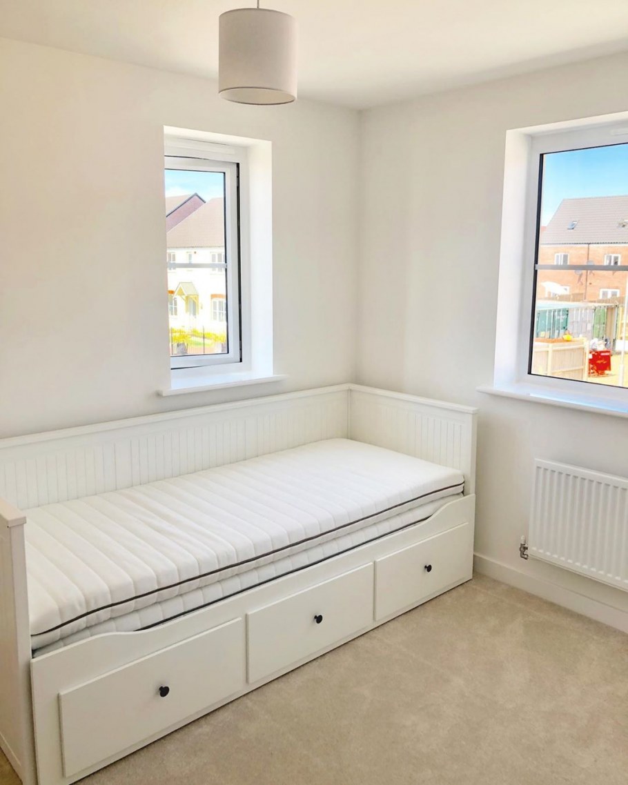 Кушетка икеа ФИРЕСДАЛЬ В интерьере