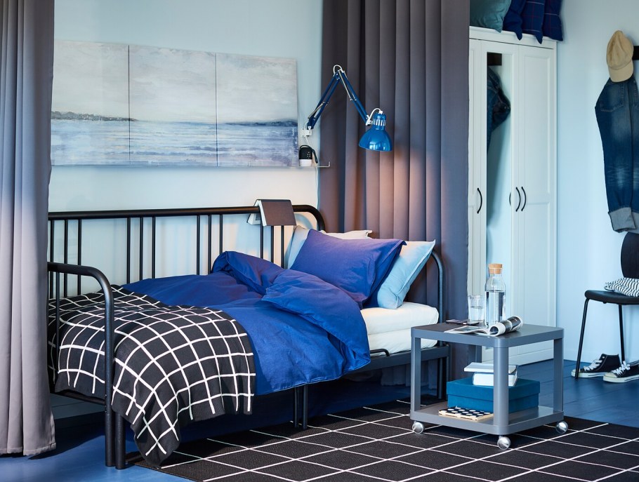 ÄNGSLILJA ЭНГСЛИЛЬЯ