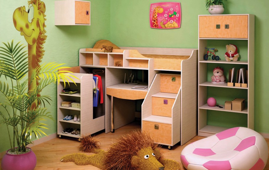 Уголок детский