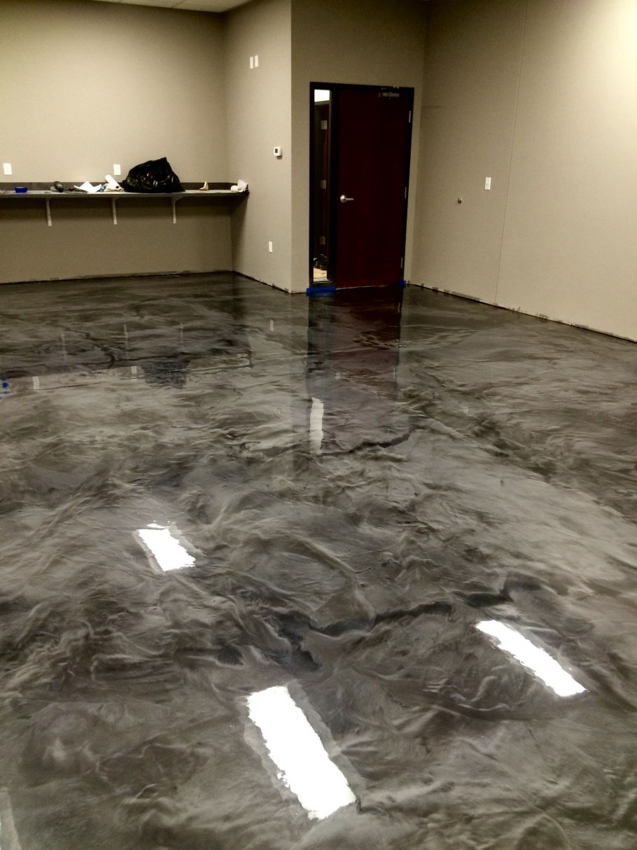 Полированный бетонный пол
