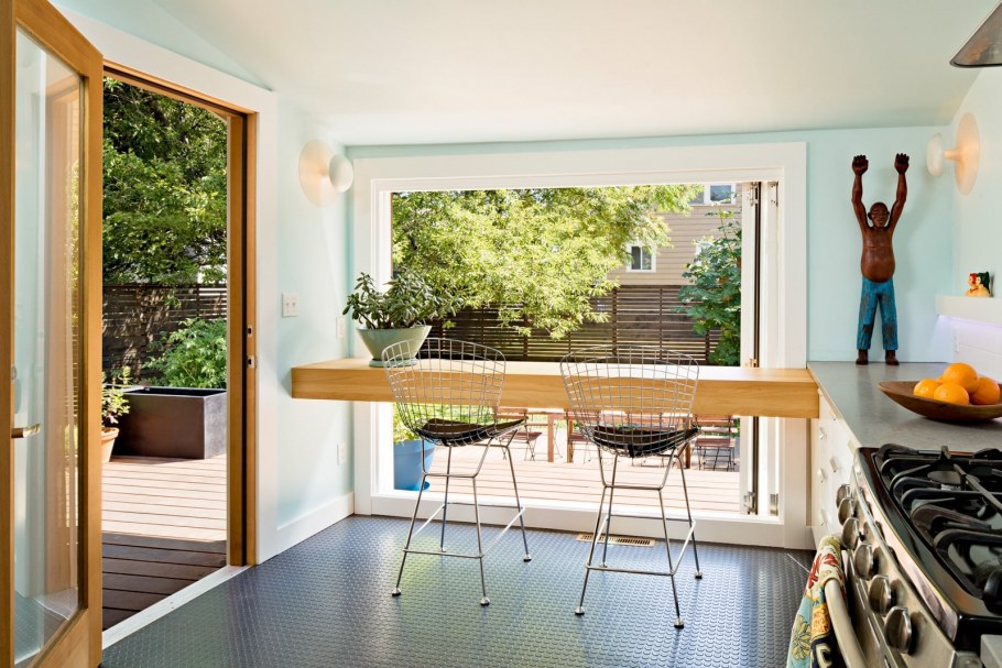 Подоконник-столешница на кухне