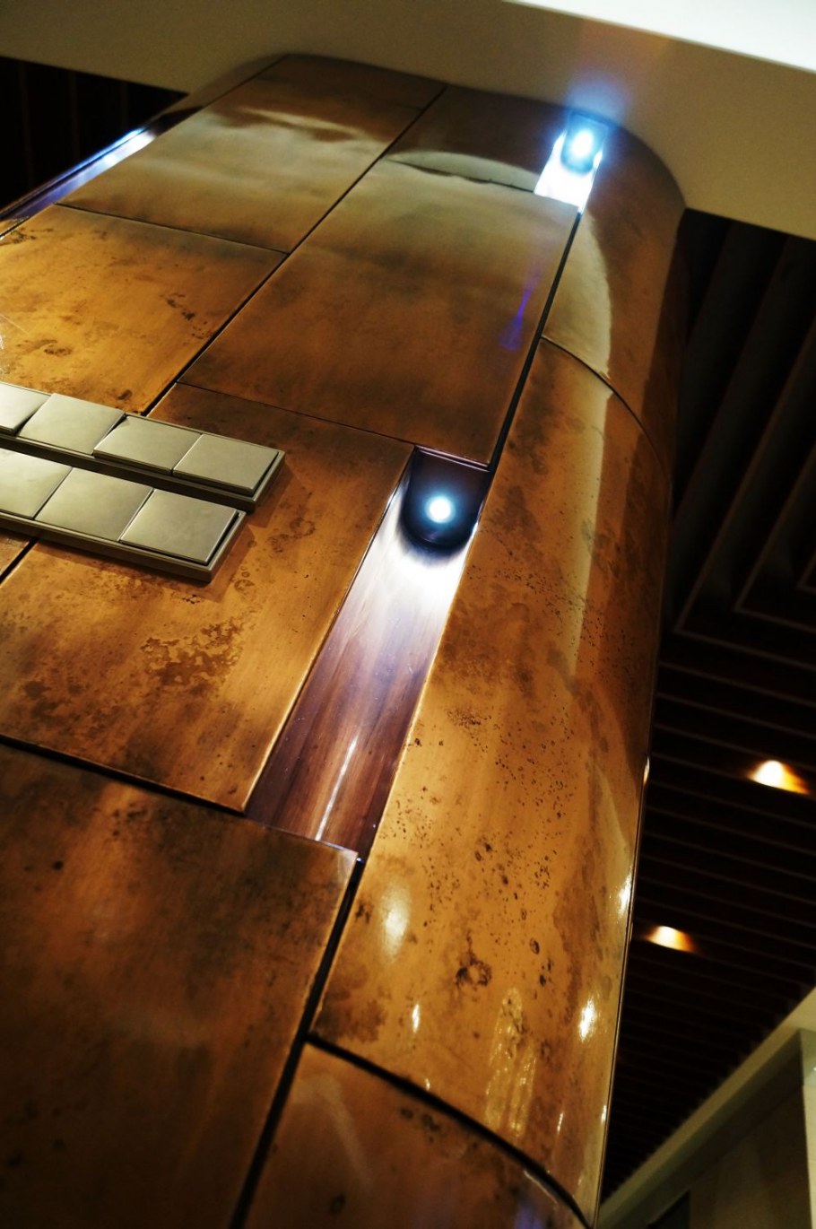 Кровельная медь в интерьере