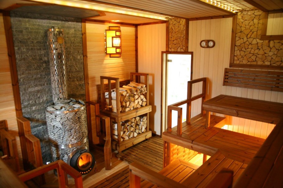 Интерьер бани на даче
