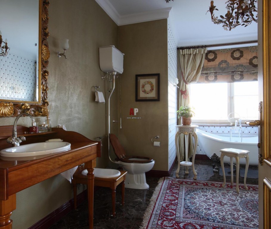 Туалет в классическом стиле