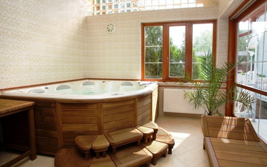 Ванная комната с джакузи