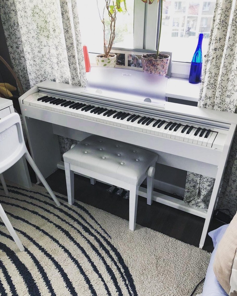 Kawai CR-40 transparency