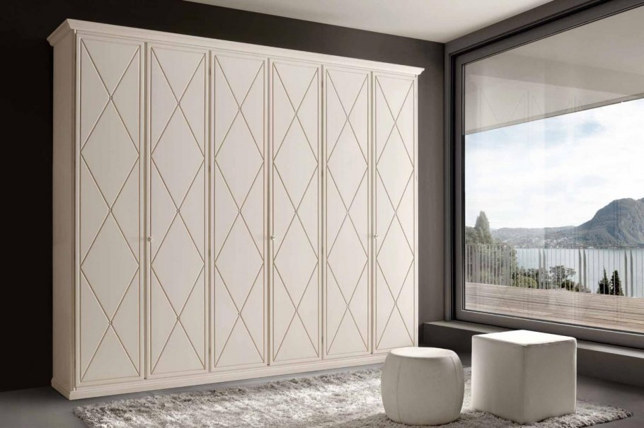 Шкаф распашной Неоклассика 2020