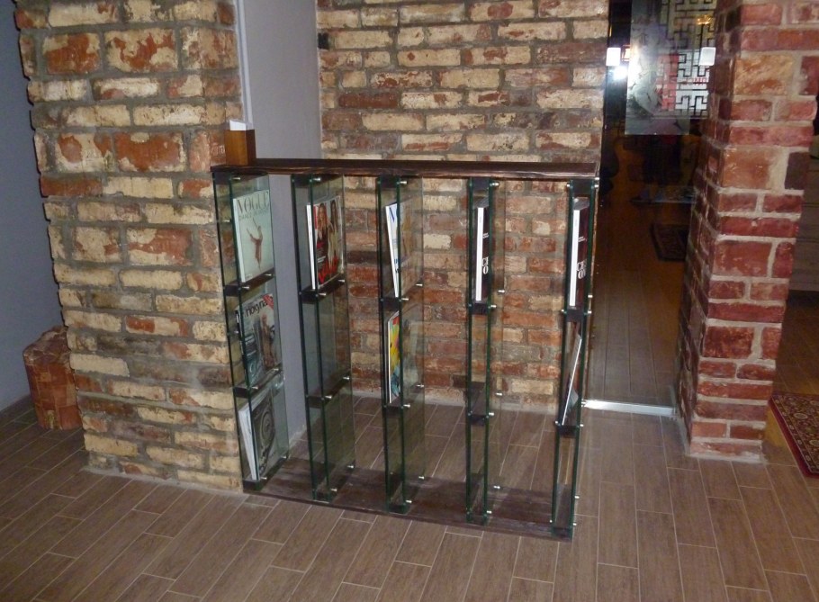 Барная стойка из кирпича