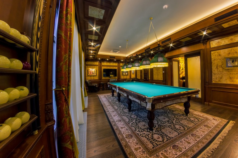 Эрмитаж бильярдный зал