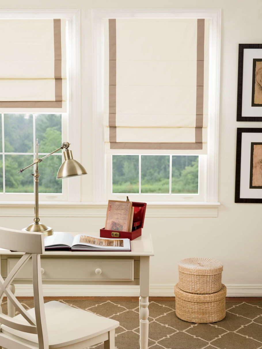 Римская штора в рамке