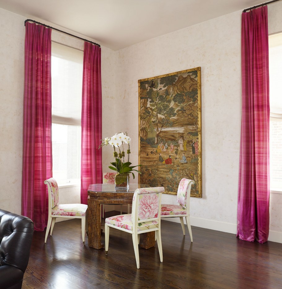 Малиновый цвет в интерьере