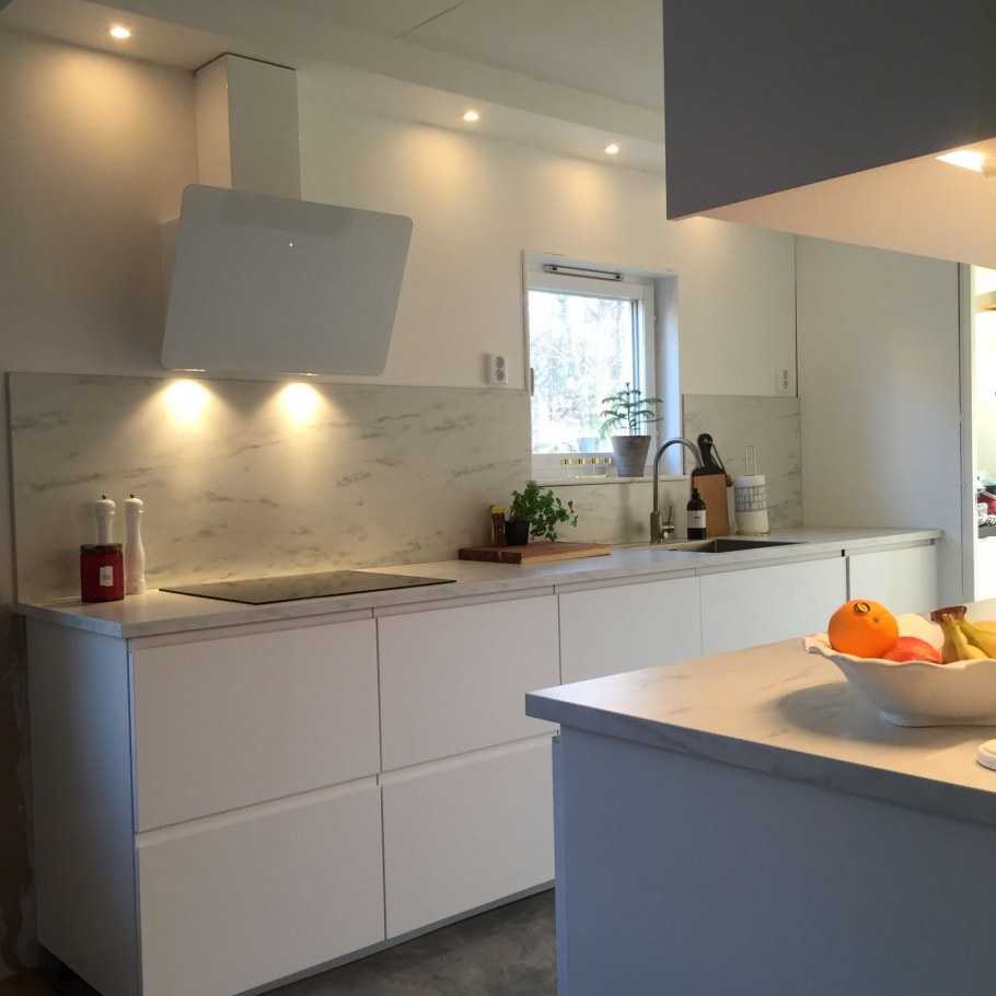 Кухня икеа Веддинге белый