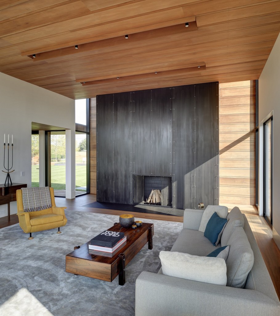 Дерево в современном интерьере