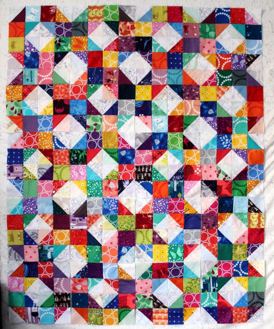 Блок Бабушкин квадрат пэчворк