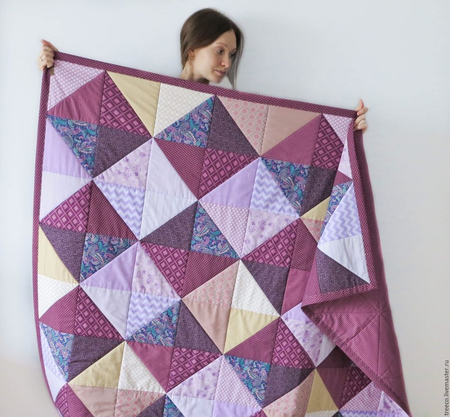 Лоскутное одеяло сиреневое