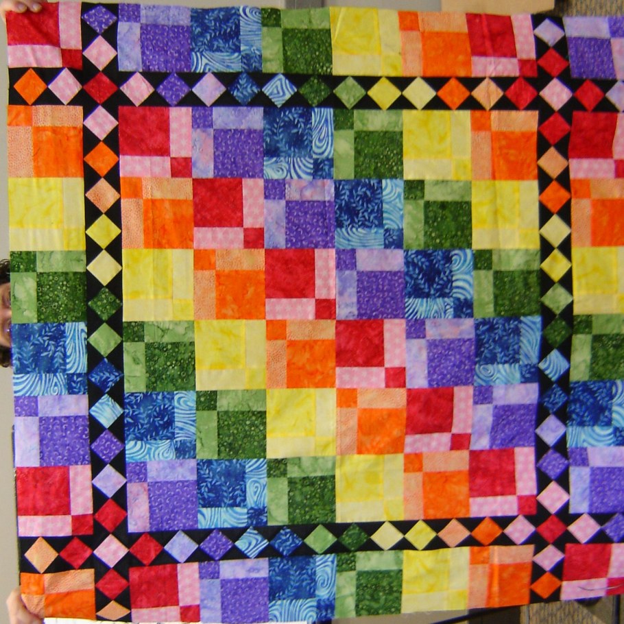 Радужное лоскутное одеяло