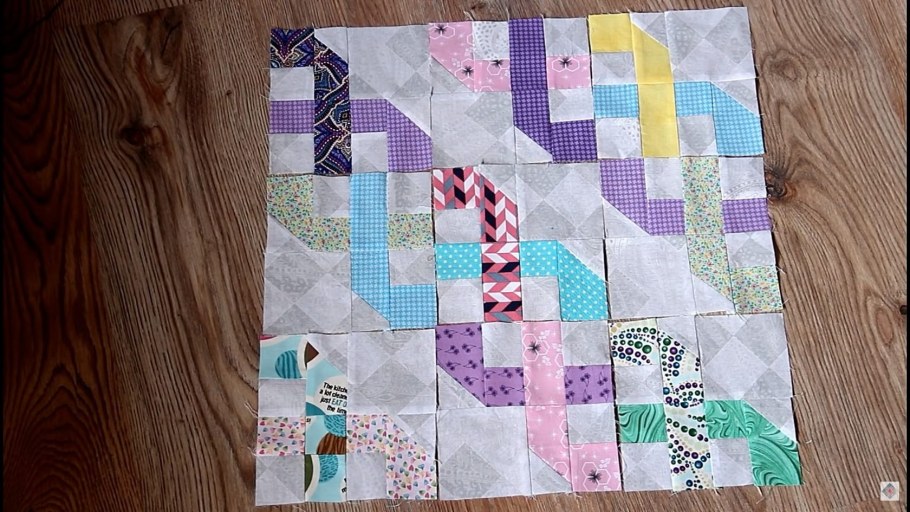 Блок полуколодец пэчворк