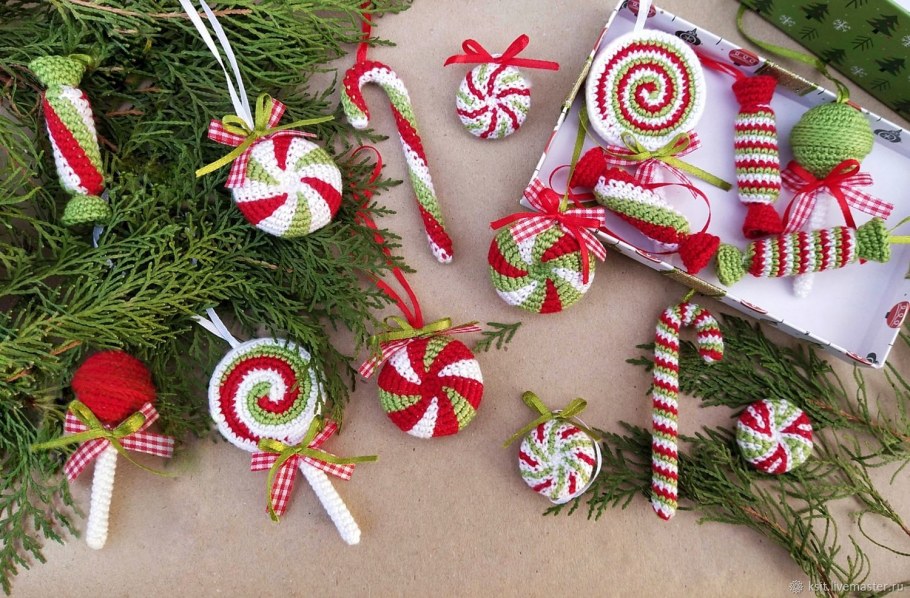 Новогодние игрушки