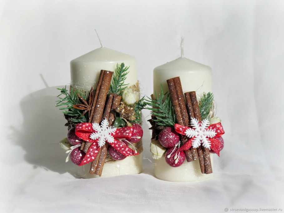 Декоративная свеча Новогодняя