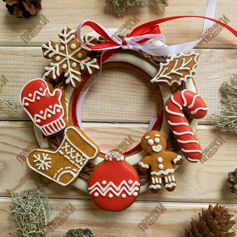 Пряничный венок новогодний