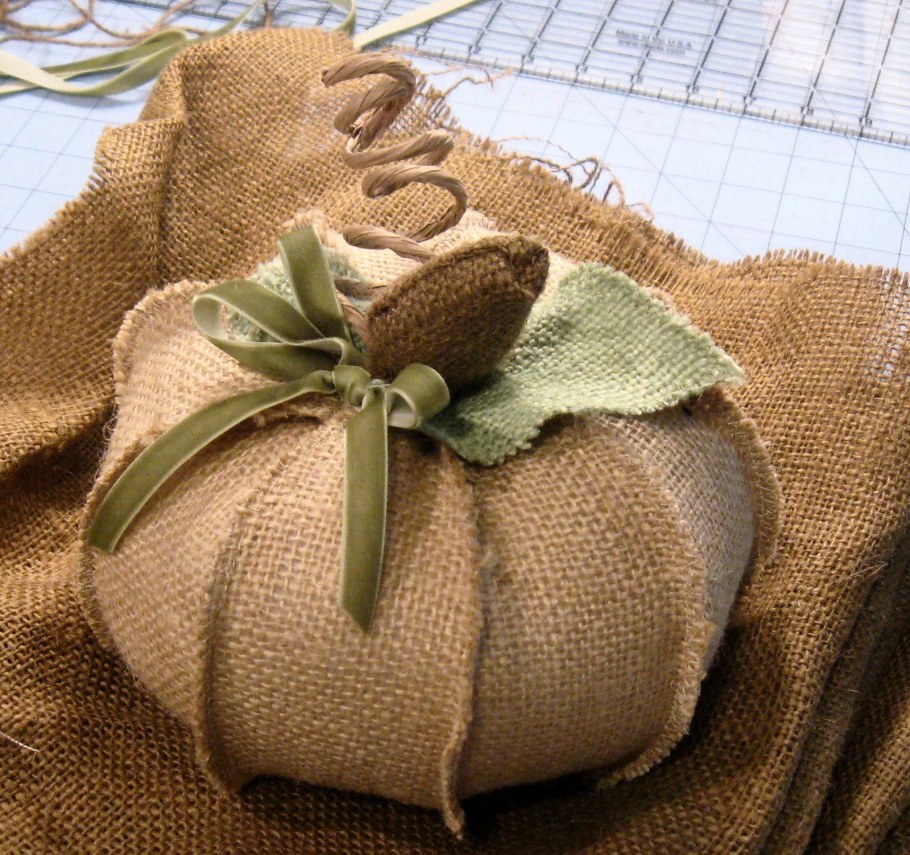 Декор из Мешковины