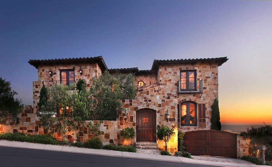 Испанский колониальный стиль в архитектуре