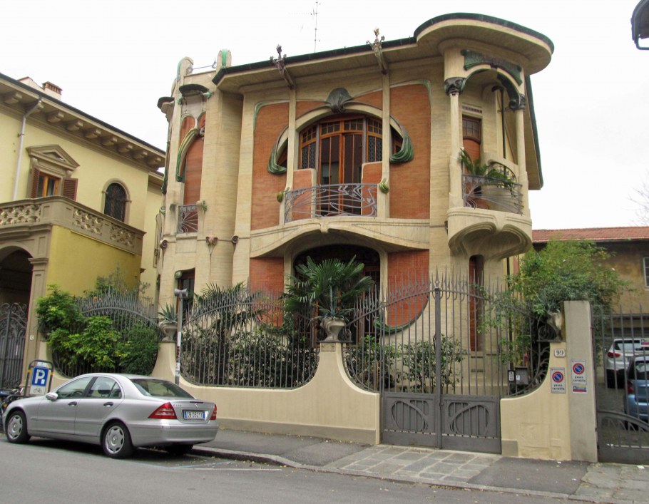 Коттедж в стиле Модерн ар-нуво