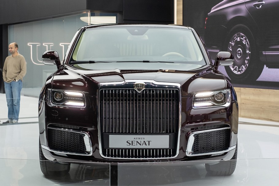 Аурус Сенат салон