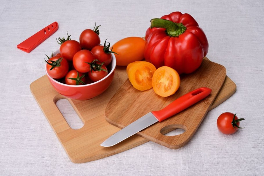 Логотип кухонных ножей