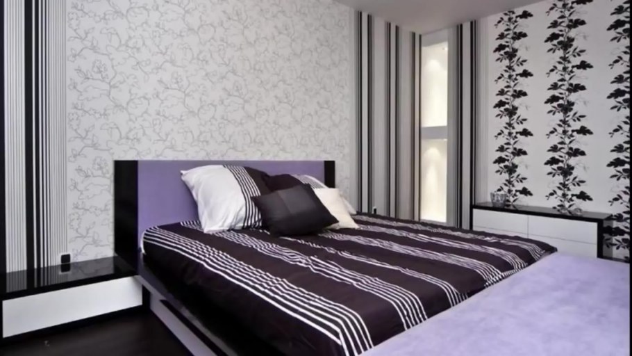 Интерьер спальни с обоями двух видов