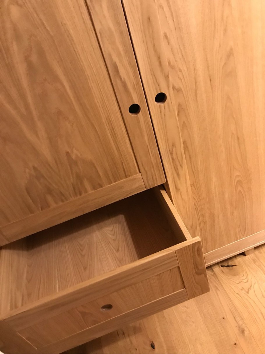 Платяные шкафы из шпона