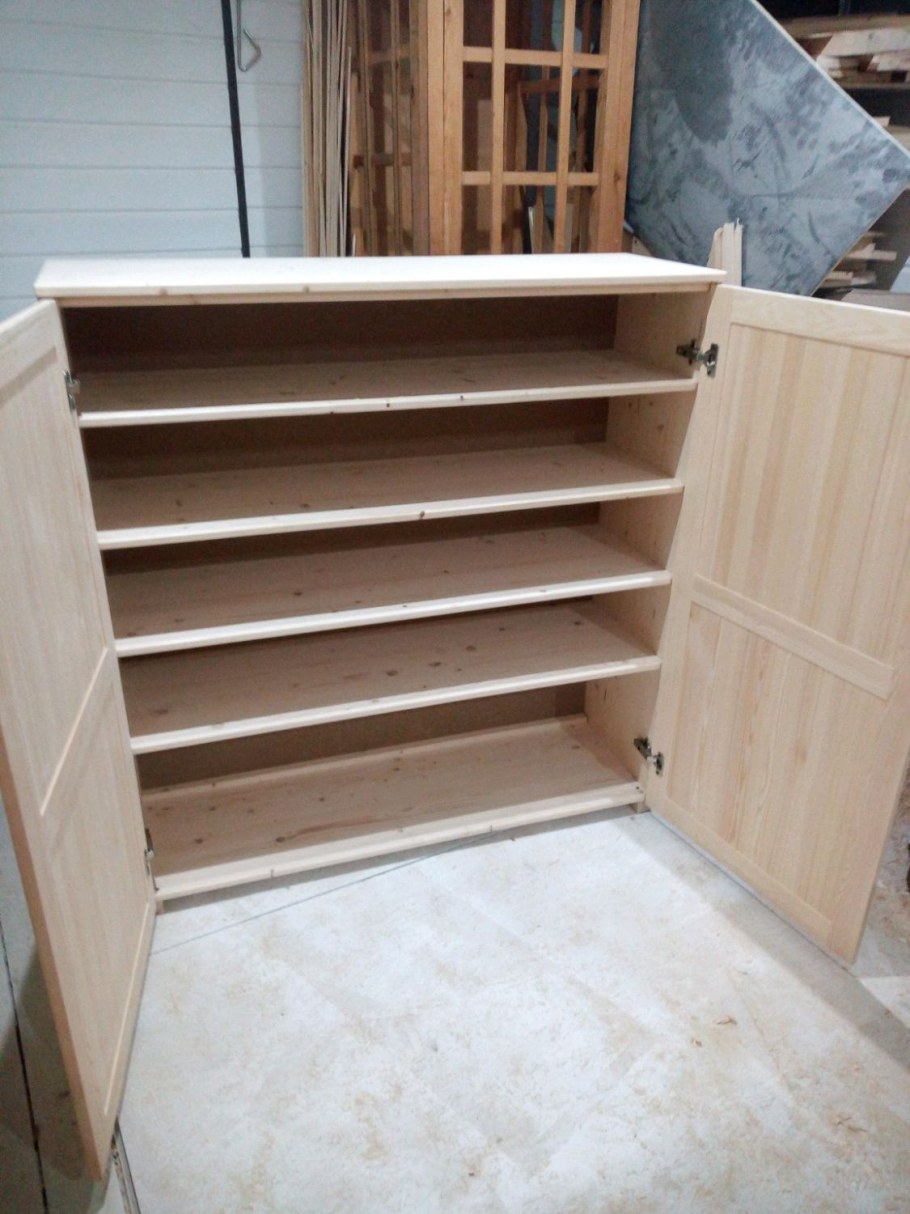 Обувницы из дерева