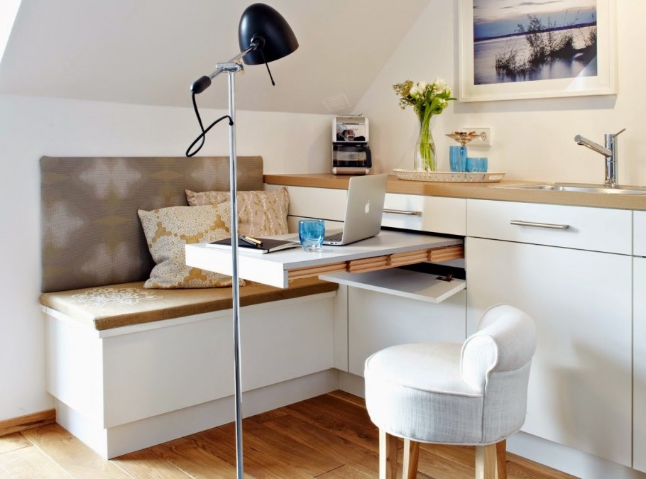 Стол для малогабаритной квартиры