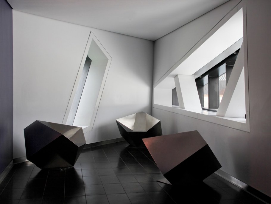 Королевский музей Онтарио Даниэль Либескинд внутри