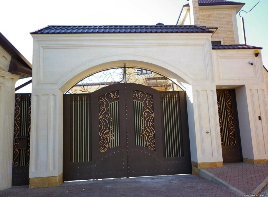 Дагестанские ворота арками