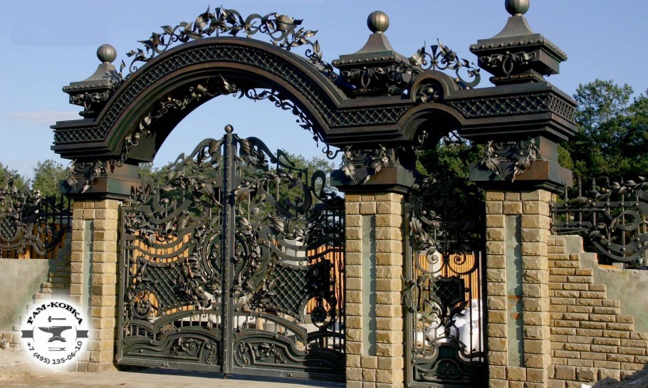 Ньюрберская ворота