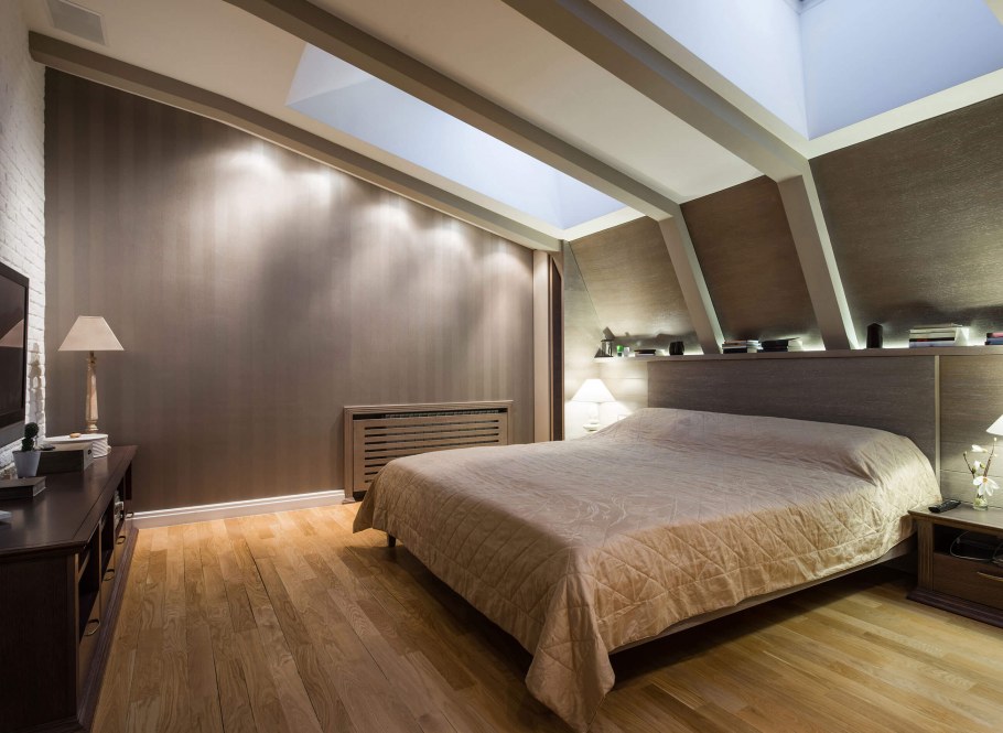 Спальня в стиле Прованс в загородном доме на мансарде