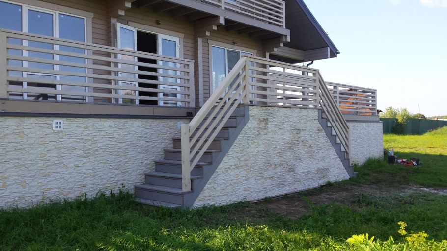 Наружные лестницы для крыльца из бетона